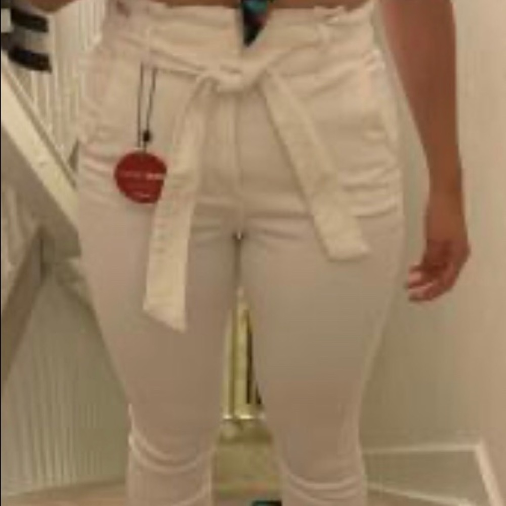 🔥NWT EXPRESS CROP HIGH WAIST🔥 - Picture 2 of 9